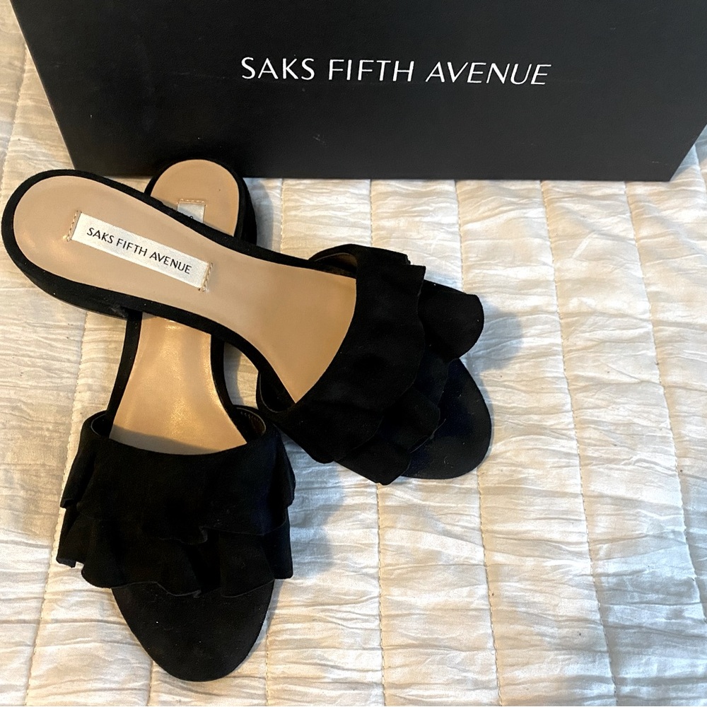 NWT Saks Fifth Avenue black slides